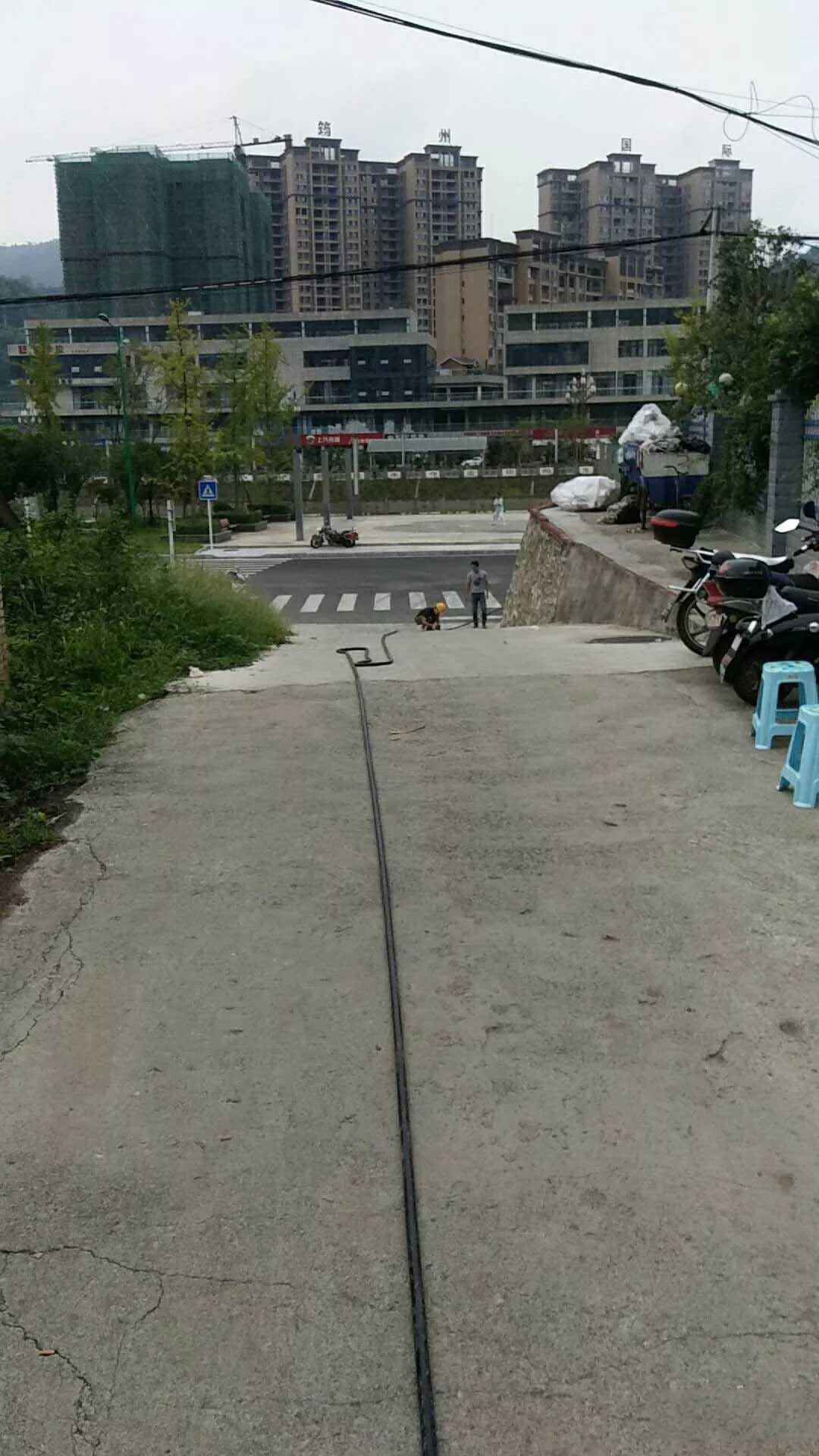 湖南電梯維修:放補(bǔ)償鏈